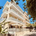 Hotel International