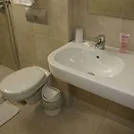 International Otel 3*