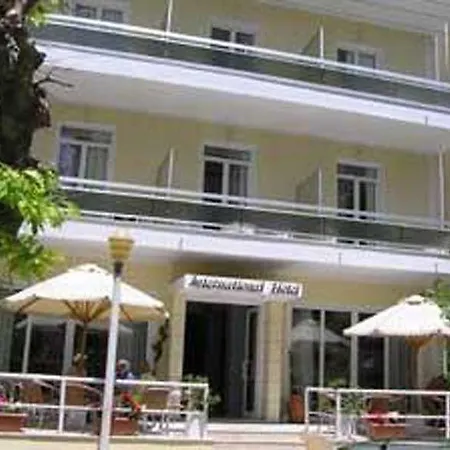 International Ξενοδοχείο 3*