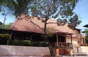 Otel International 3*